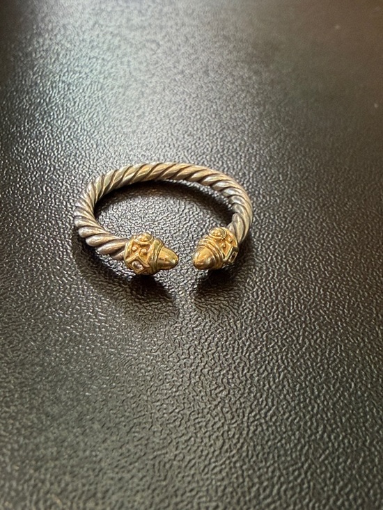 David Yurman Two-Tone RENAISSANCE® RING - Picture 5 of 7